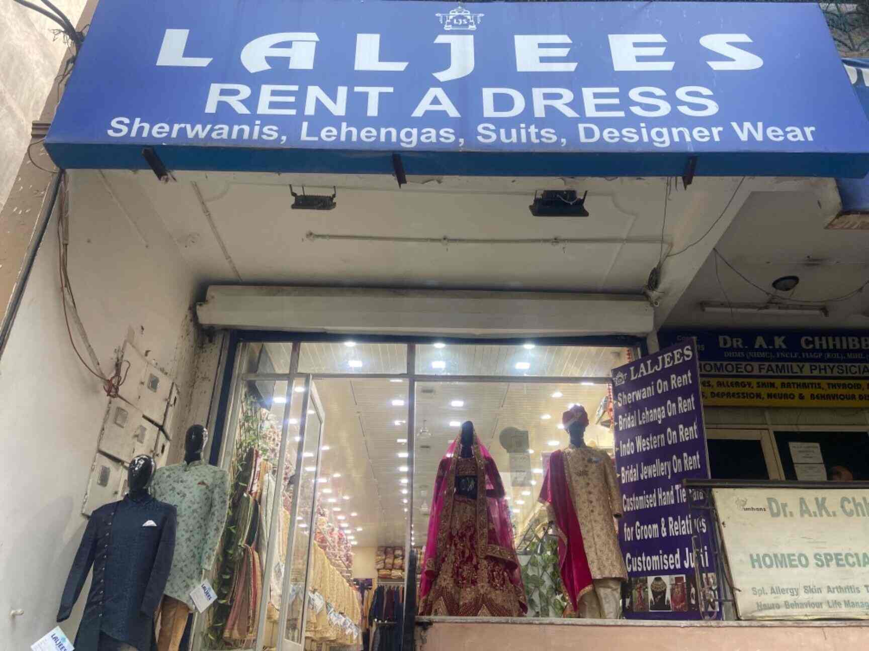 gown on rent in lajpat nagar