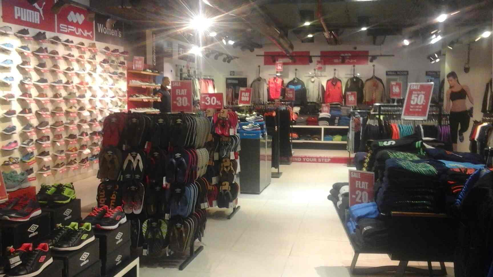Top Sports Goods Dealers near Ambience MallVasant Kunj Best Sports
