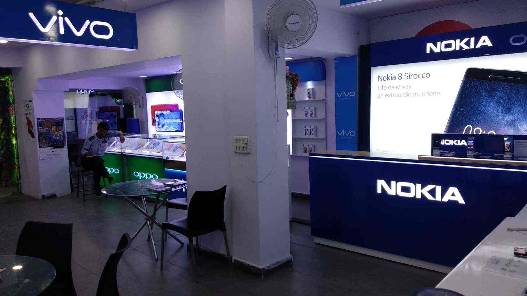 Go Mobile in Laxmi Nagar,Delhi Best Mobile Phone Dealers in Delhi