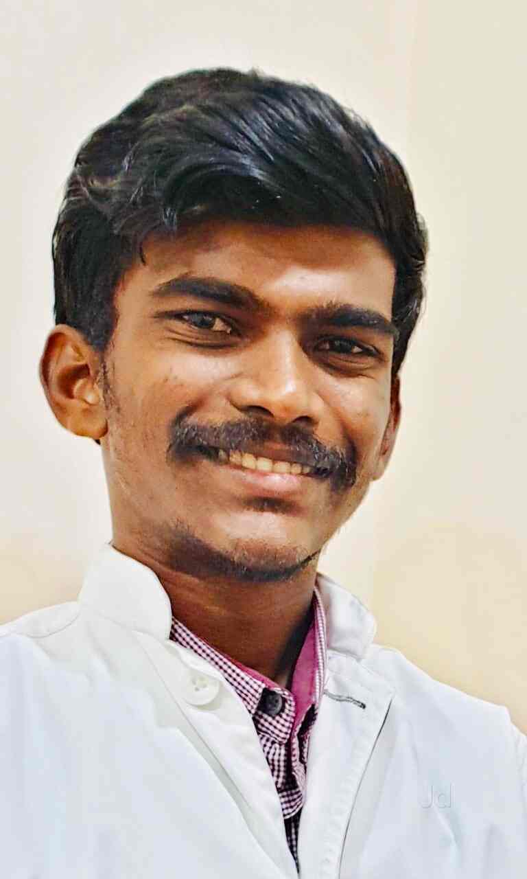 Dr. Santhosh Kumar (Clove Dental) in Safdarjung Enclave,Delhi Best