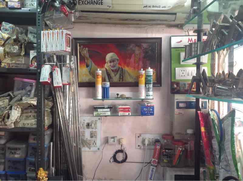 Top Cnr Furniture Fitting Dealers in Delhi फर्नीचर फिटिंग डीलर्ससंर