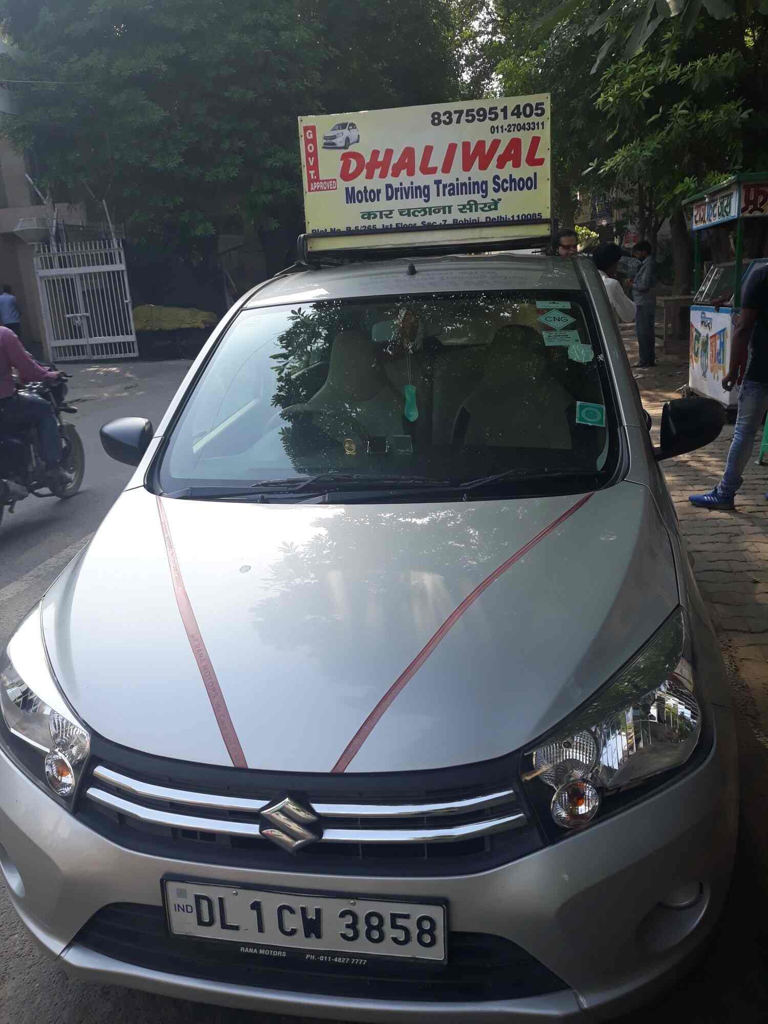 Top Driving Schools near Vidya Bharti SchoolRohini Sector 15, Delhi