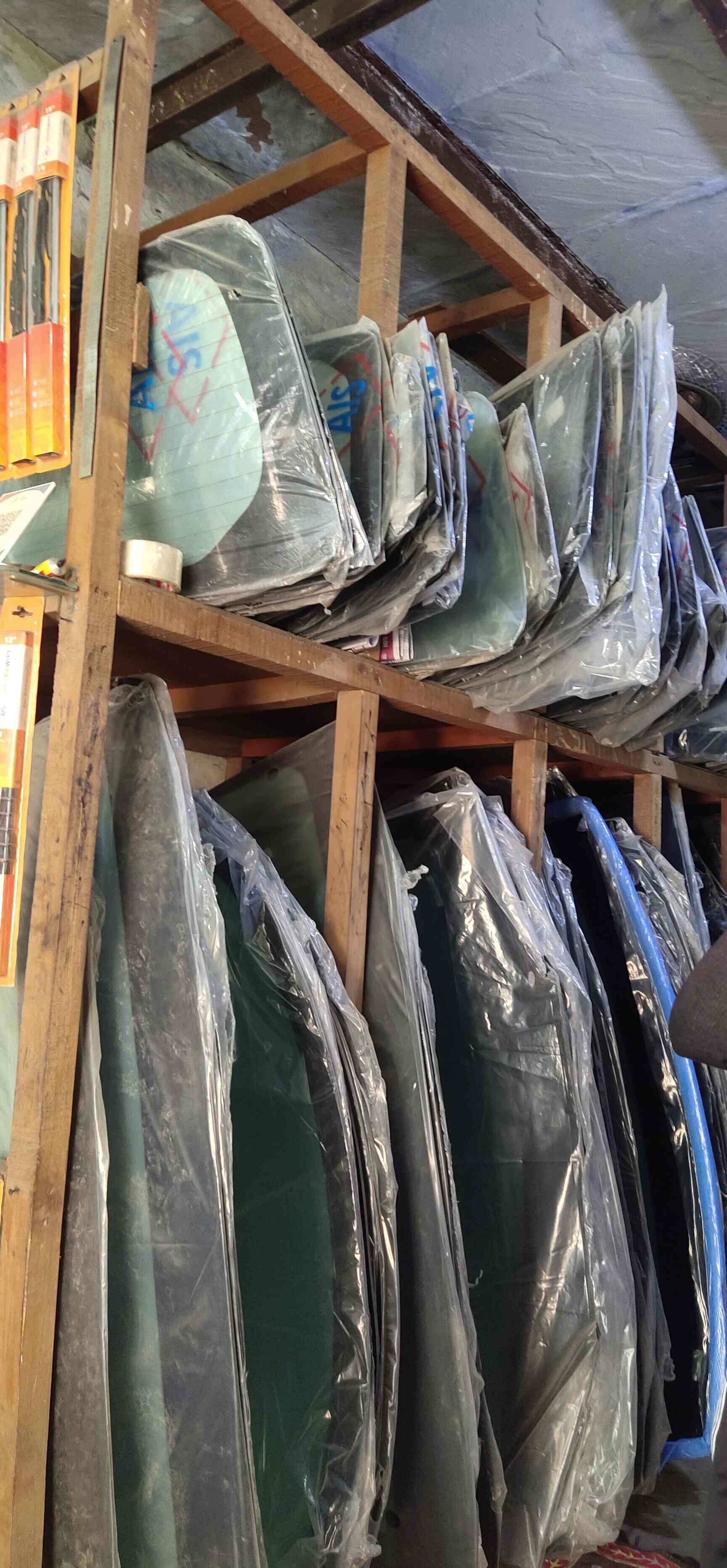 Avon Car Glass in Faridabad Sector 28,Delhi Best Laminated Car Glass