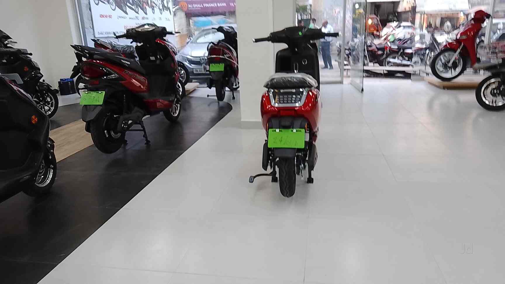 Reliance E Green Vehicles in Uttam Nagar,Delhi Best Battery Operated Scooter Dealers in Delhi
