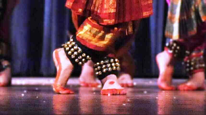 TheCinnamonJourney: Bharatanatyam Pushpanjali - My First Performance