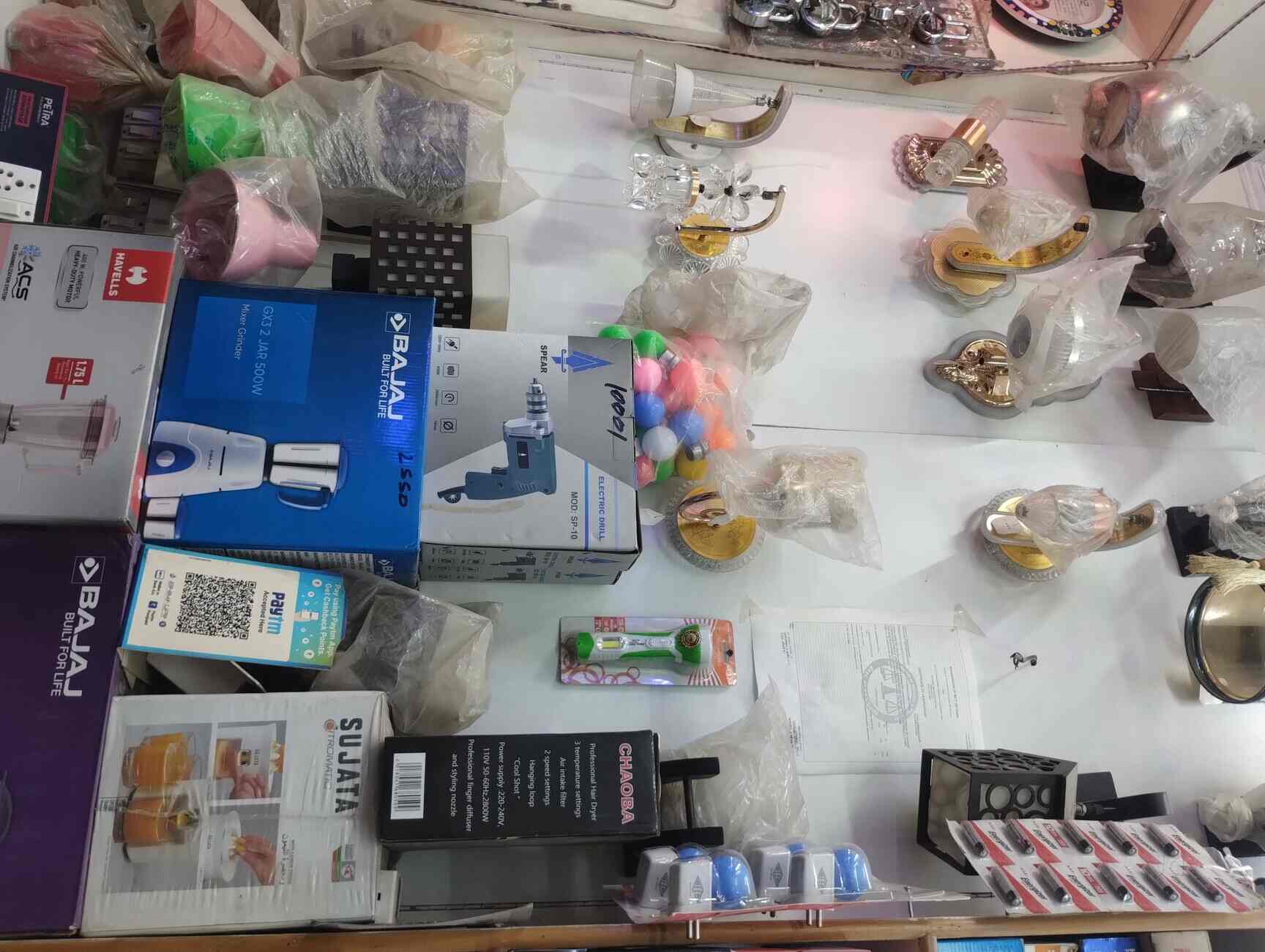 Top Electricians in Noida Sector 7 Best Electricians Services near me