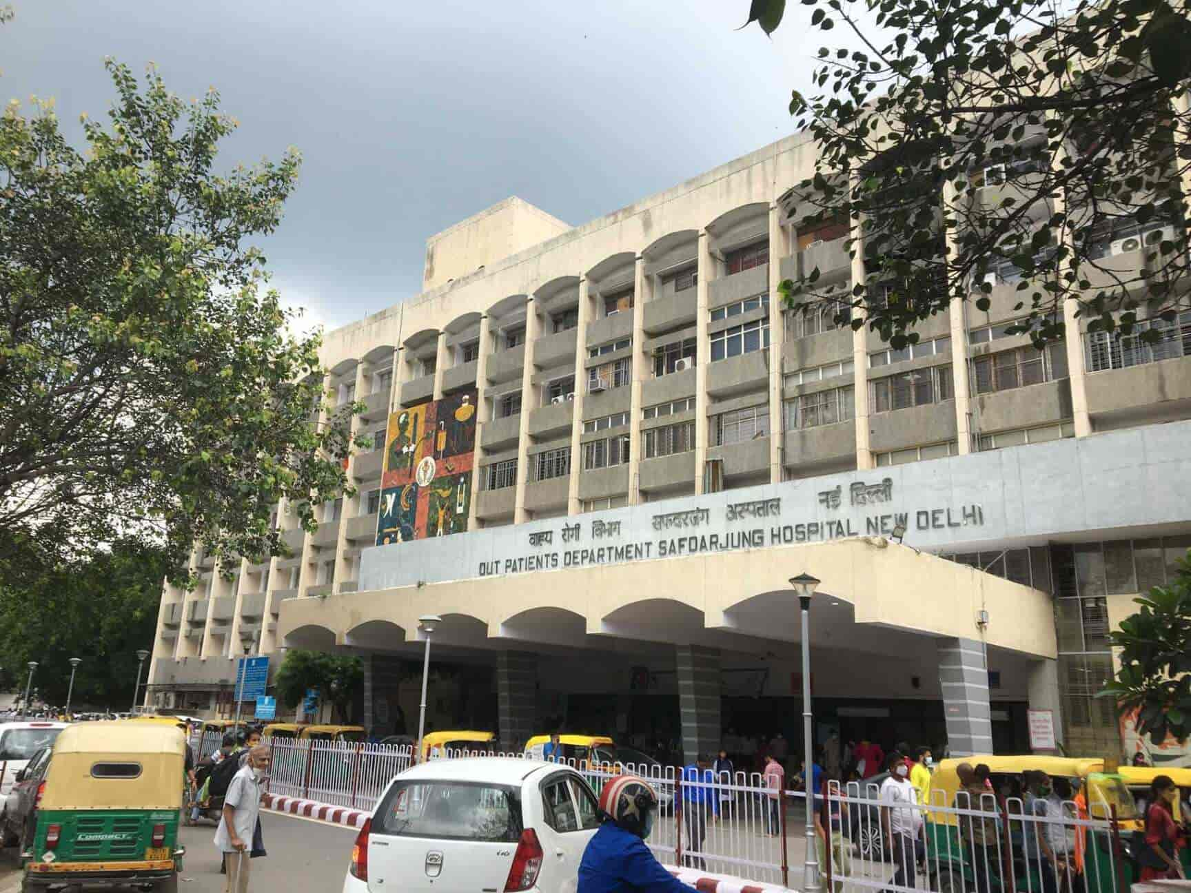 Safdarjung Hospital in Kidwai Nagar,Delhi - Best Hospitals in Delhi ...