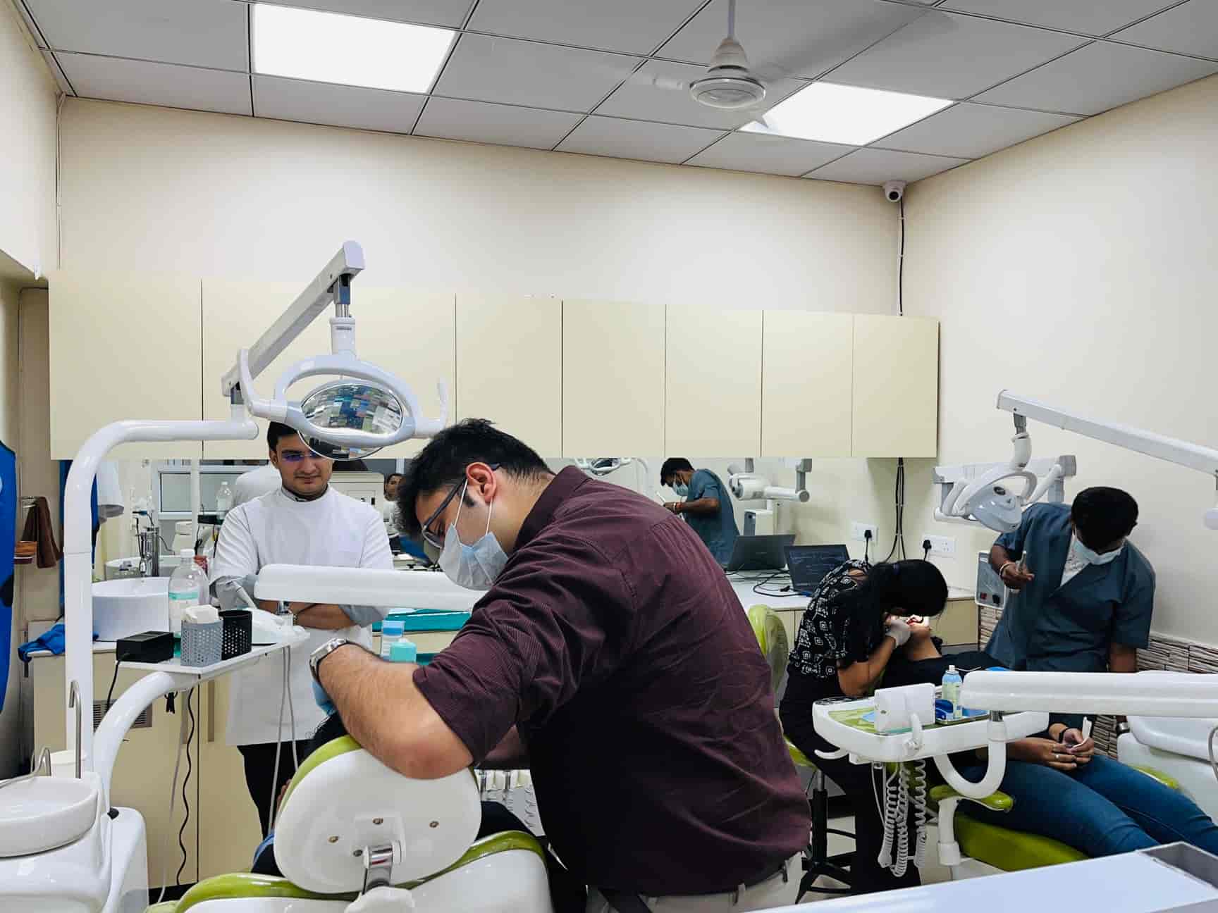 Dr. Katyals Dental Care Center in Nirman Vihar,Delhi Book Appointment