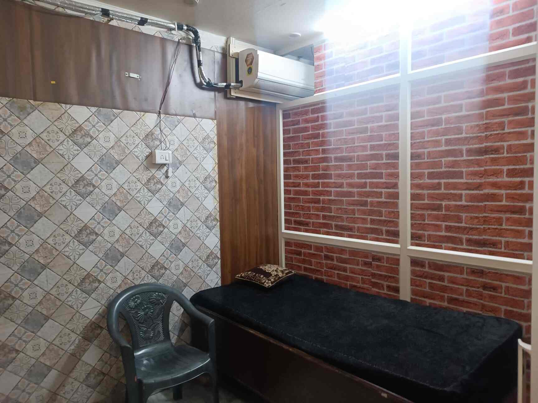 Top 24 Hours Body Massage Centres in Govindpuri Extension Best