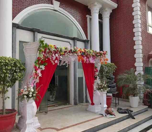 Book Hotel Cymbal in Gurgaon Sector 7,Delhi Best Hotels in Delhi