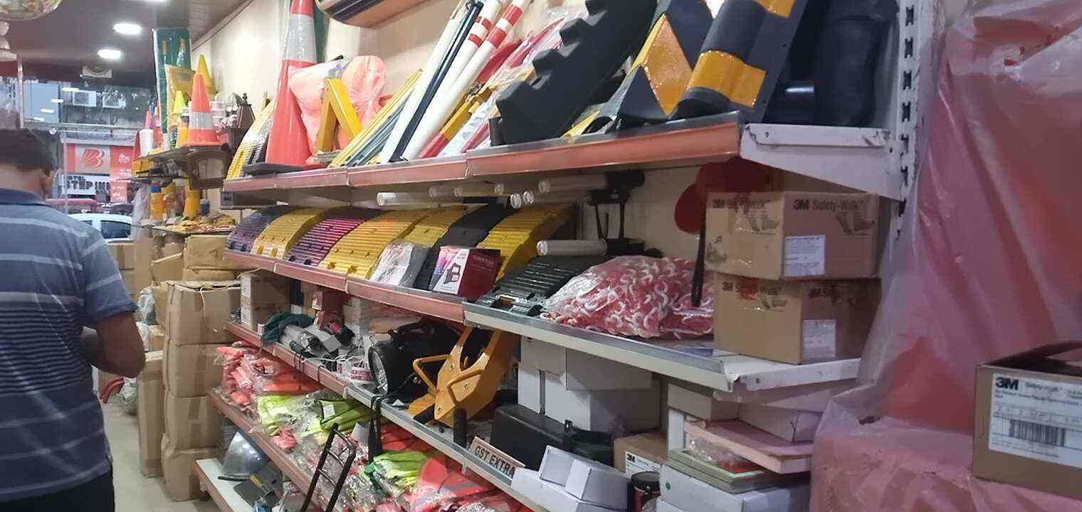 H2safety INDIA Ptv Ltd in Pahar Ganj,Delhi Best Road Safety Equipment