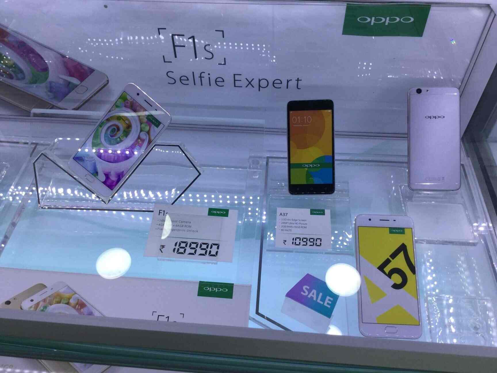 Mobile Zone in Lajpat Nagar 2,Delhi Best Mobile Phone Dealers in