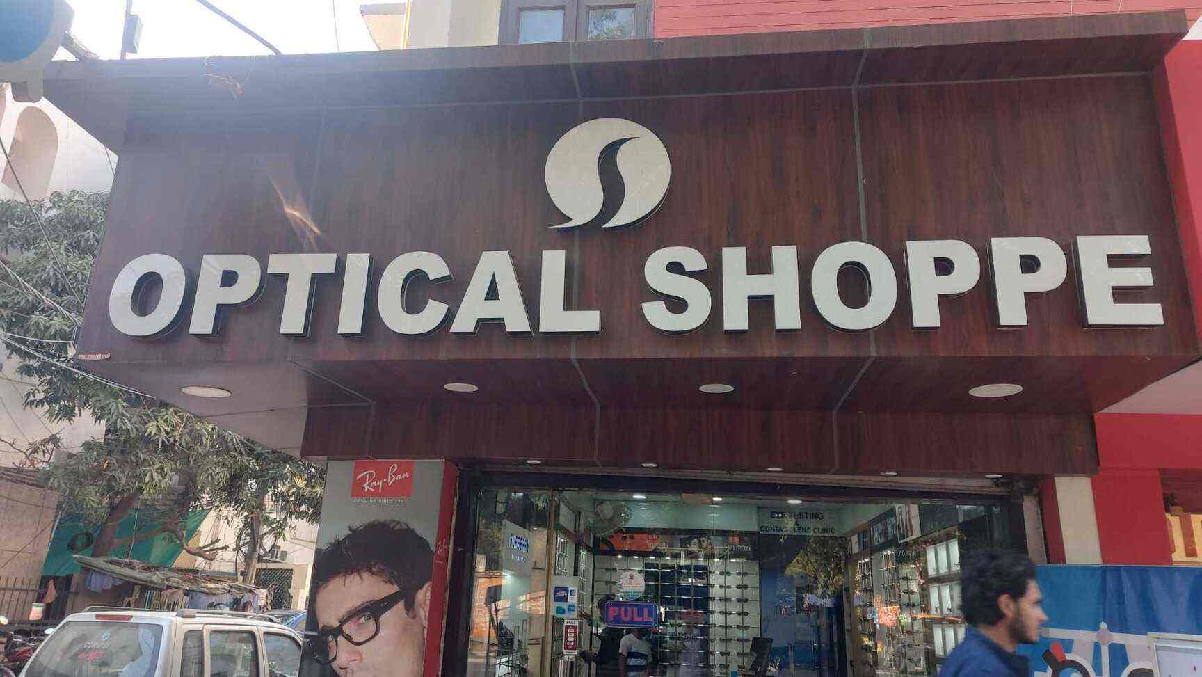 Optical Shoppe in Green Park,Delhi Best Bausch & LombColoured