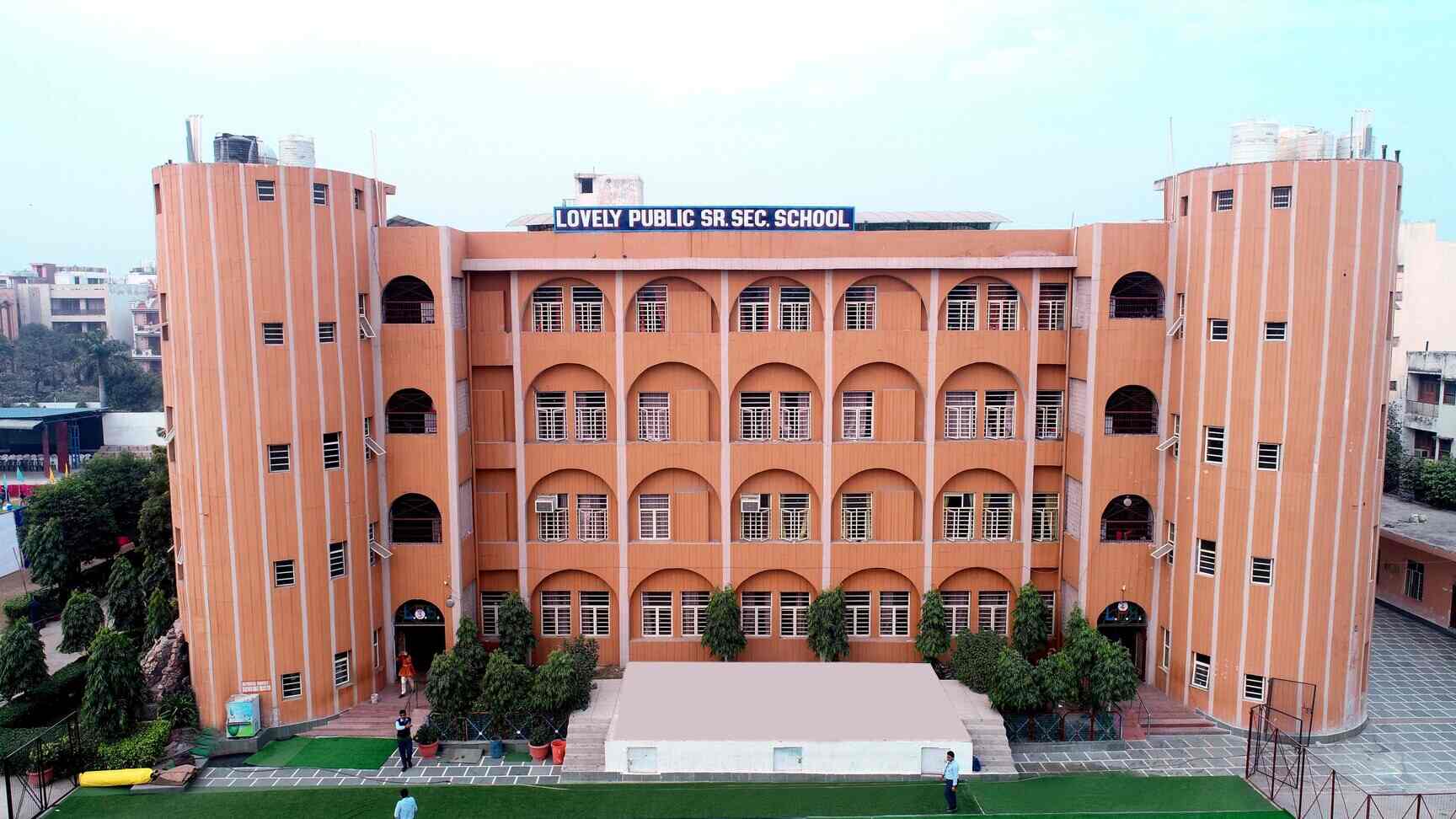 Lovely Public Senior Secondary School in Nirman Vihar,Delhi - Best ...