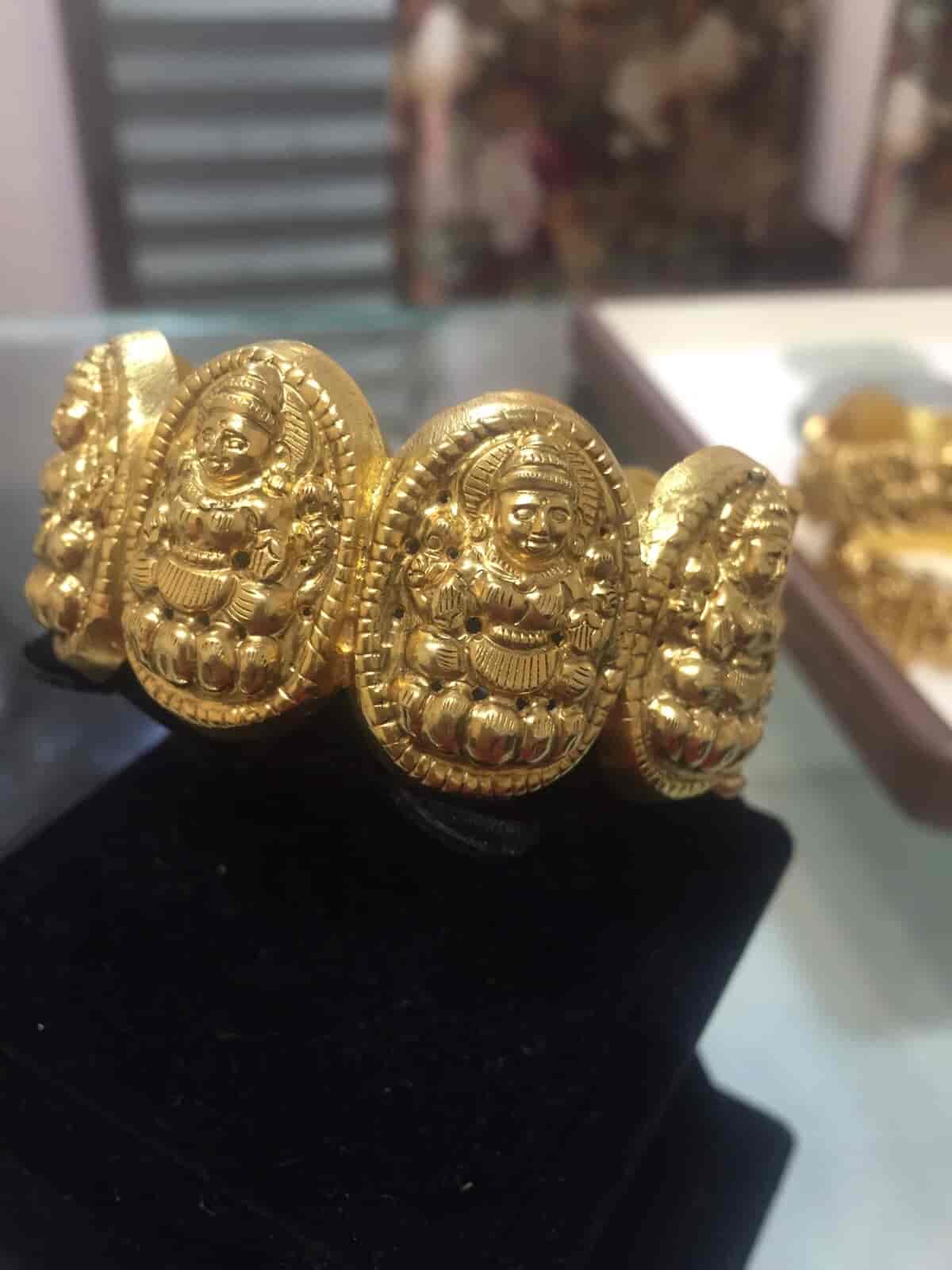 Shri Jewellers in NawadaUttam Nagar,Delhi Best Jewellery Showrooms