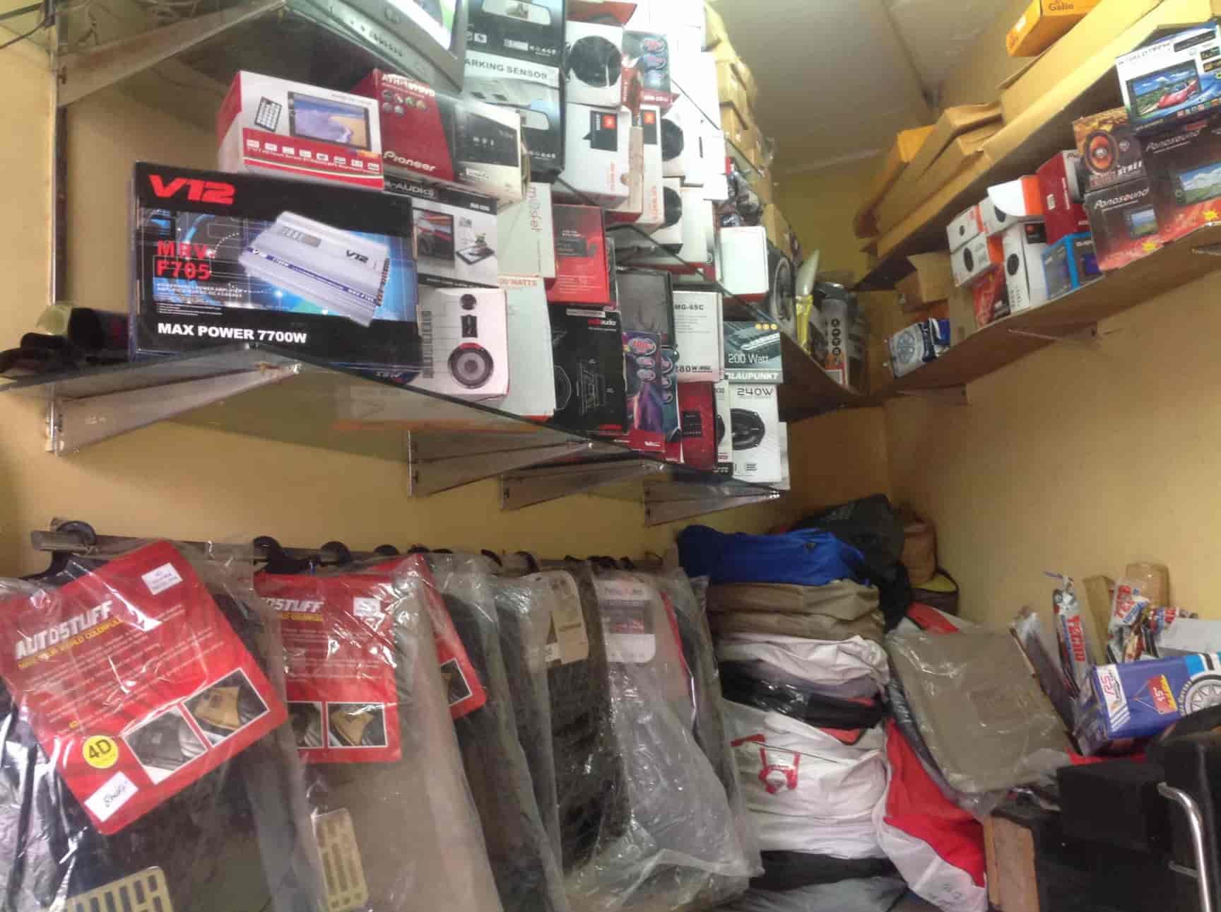 Universal Car Accessories in Sohna Road,Delhi Best Car Accessory