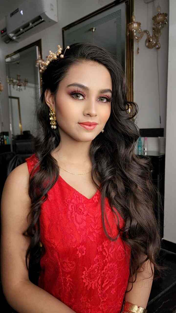 Top Hair Extension Dealers in Gurgaon Sector 14 Best Pre Bonded Hair