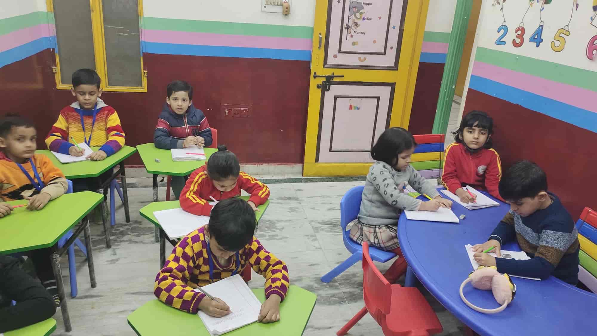 RD junior kids playand primary school and daycare