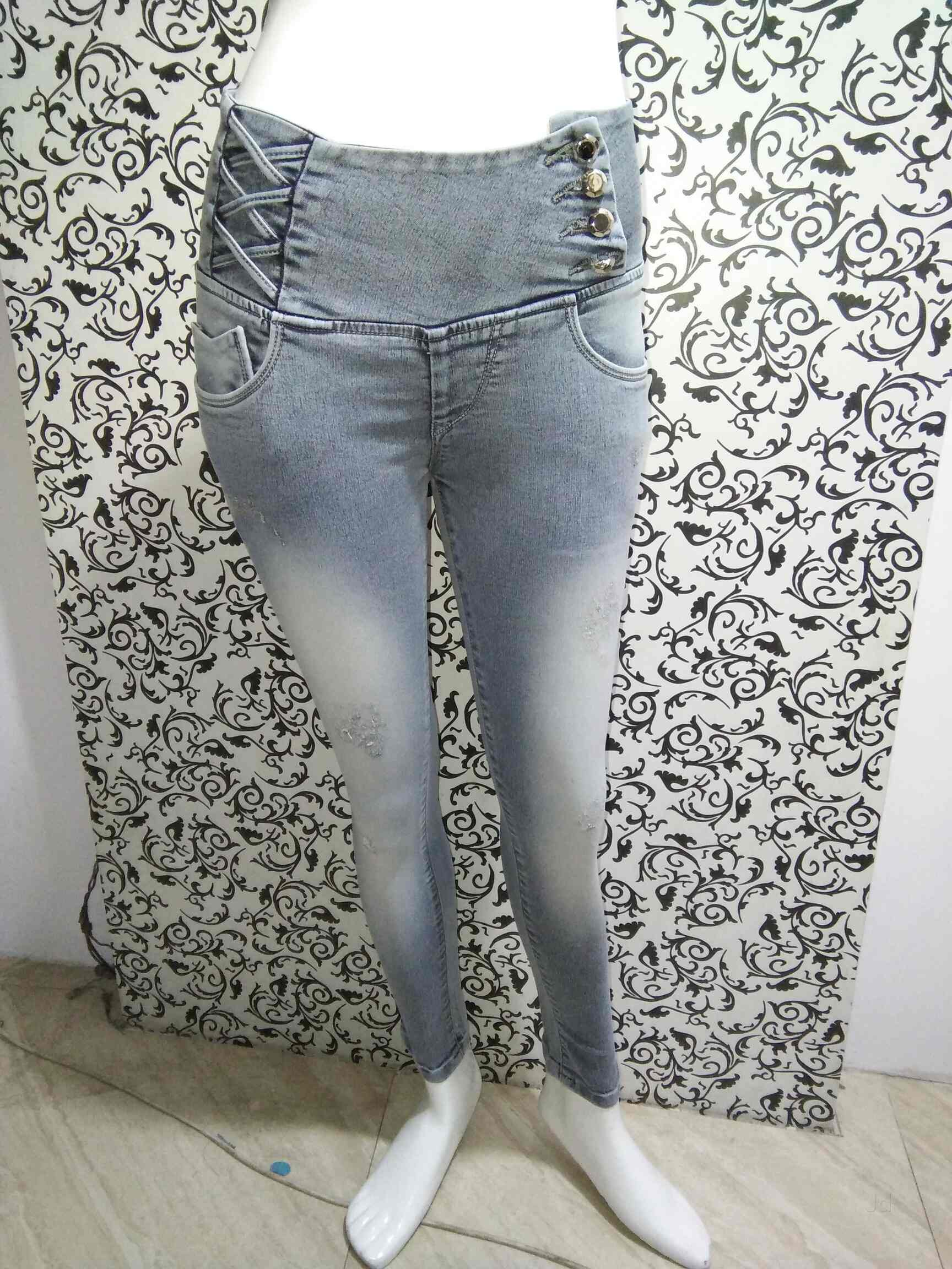 latest ladies jeans fashion