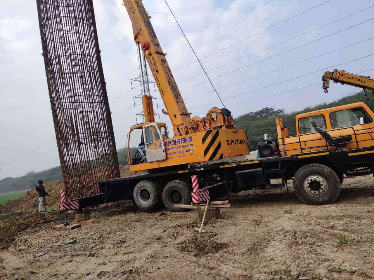 Top Crane Service Providers near Dwarka Sector 12 Metro StationDwarka