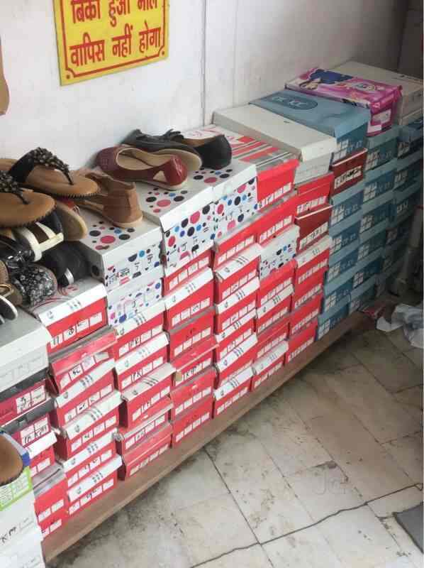 converse kamla nagar