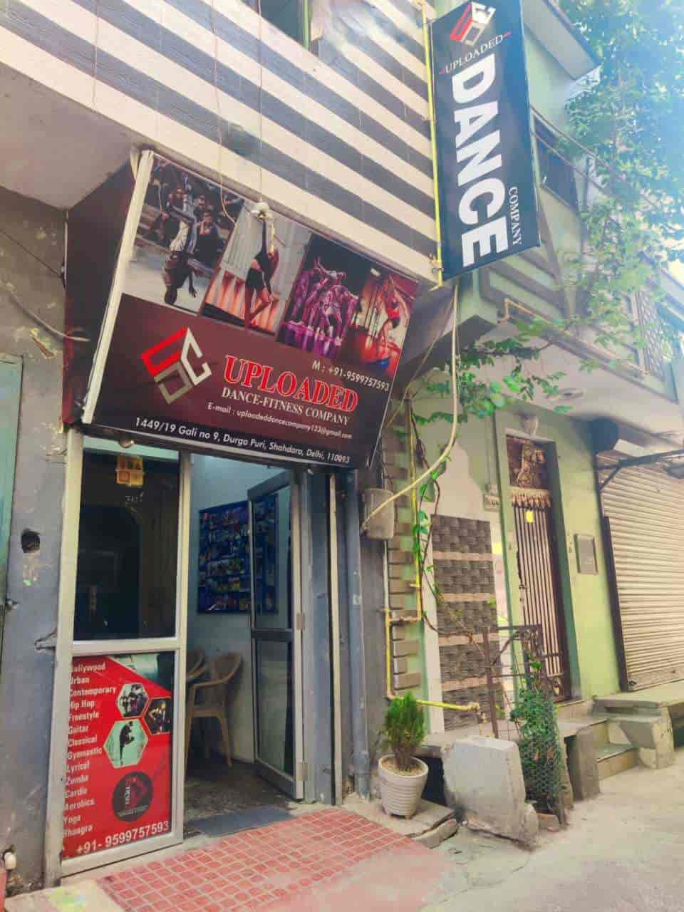 Uploaded Dance Company in Durgapuri,Delhi Best Dance Classes in Delhi