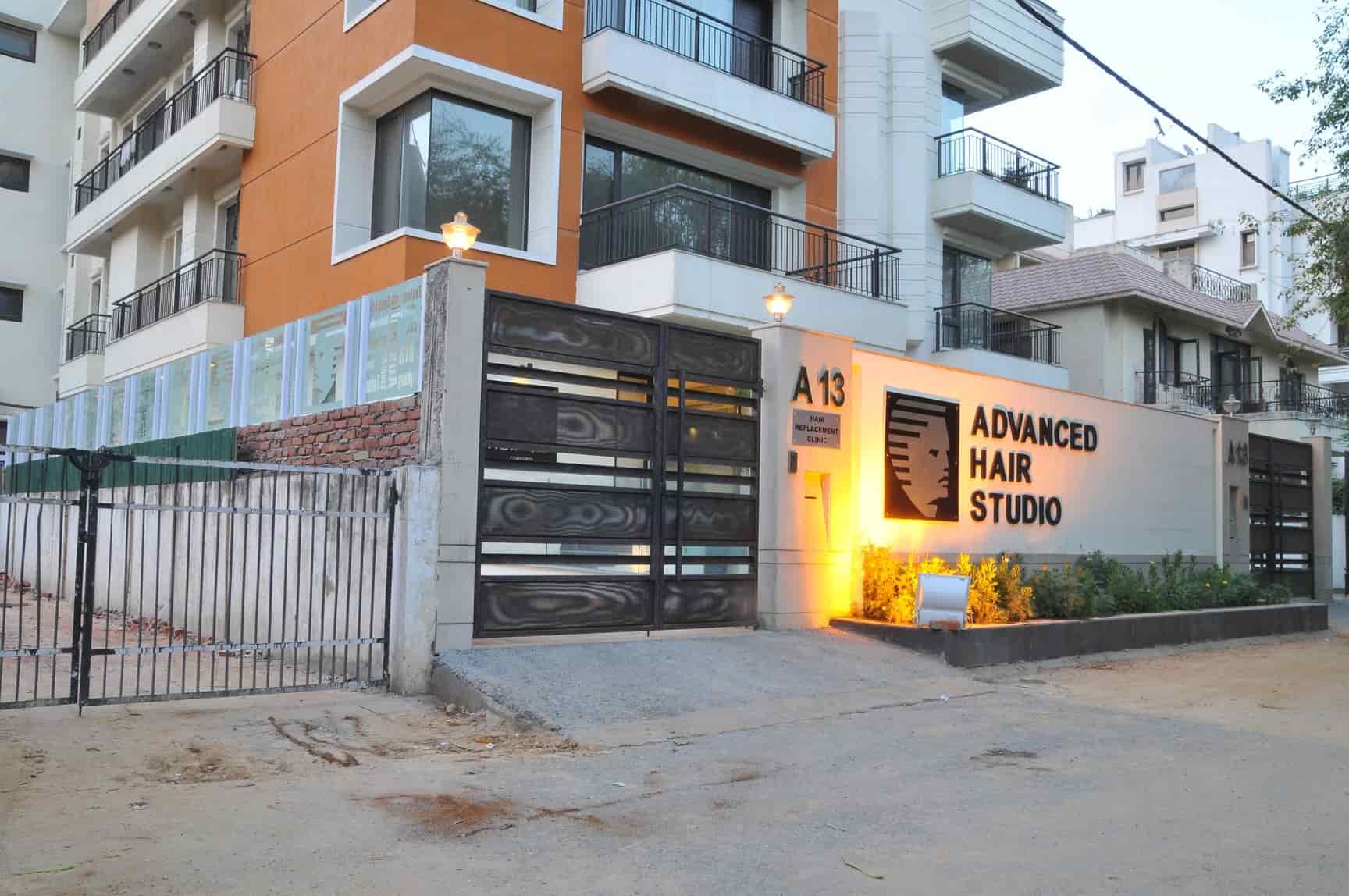 Stylists job vacancy at Advanced Hair Studio