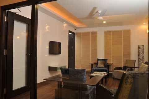 Advanced Hair Studio - Hair Transplantation Clinic in New Delhi