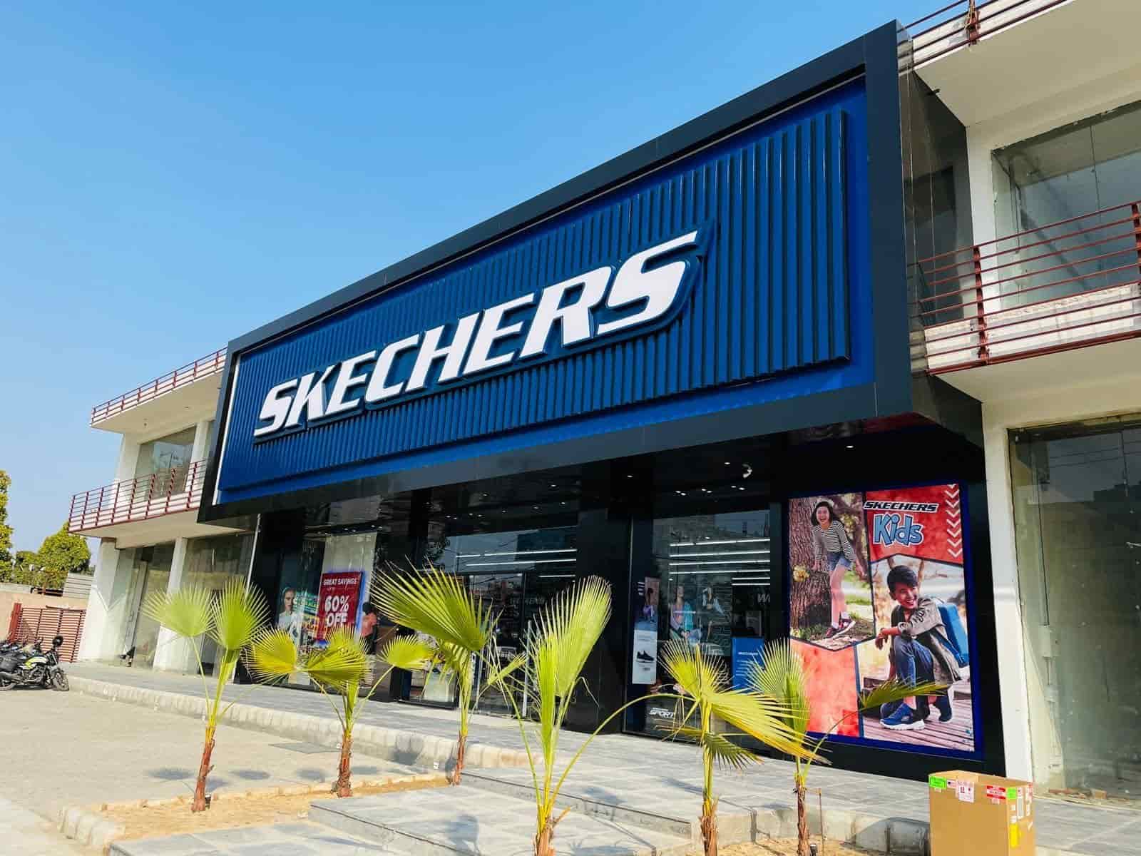 Skechers Shoe Store Skechers Outlet Collection Warehouse Outlet