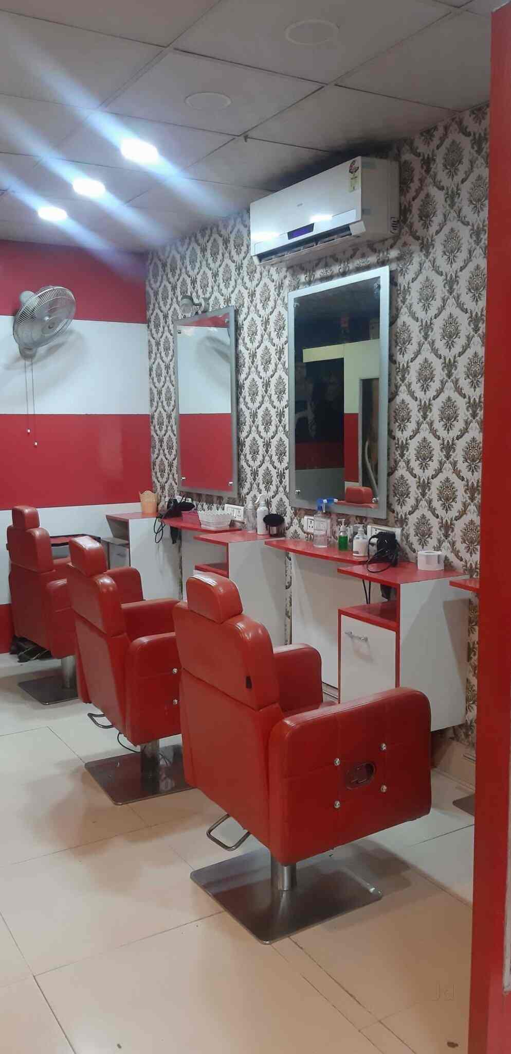 Top Beauty Parlours near Kohat Metro StationKohat EnclavePitampura