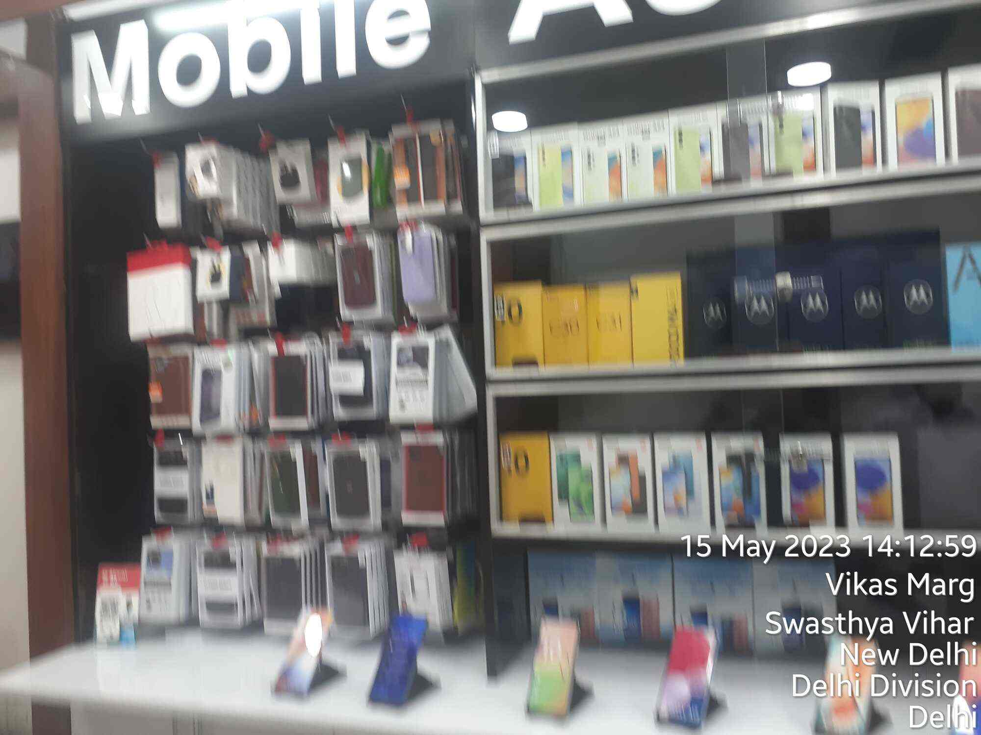 TECH Shop in Laxmi Nagar,Delhi Best Mobile Phone Dealers in Delhi