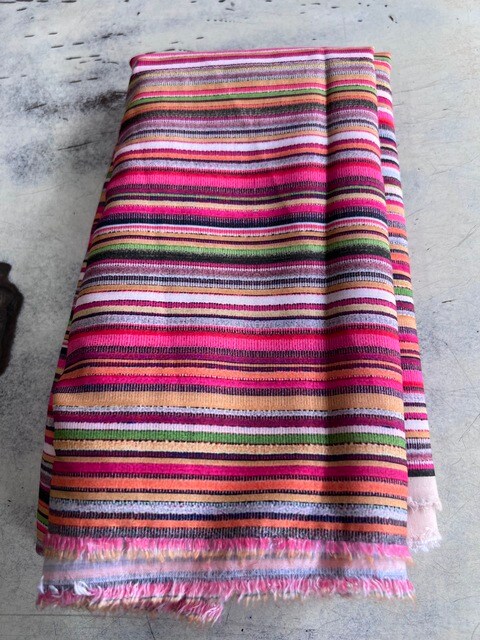 Raymond uphar clearance shawl price