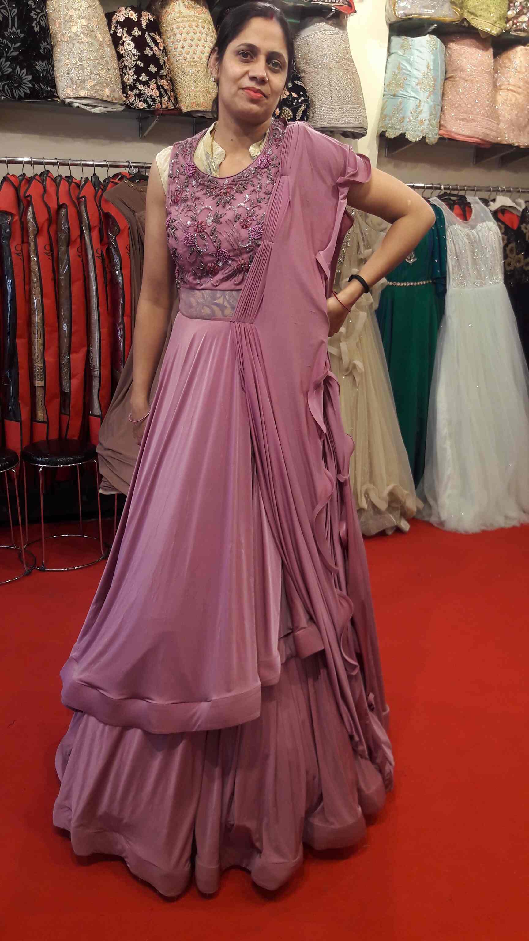 Top Gowns On Rent in Arya Samaj RoadUttam Nagar Best Gowns On Rent