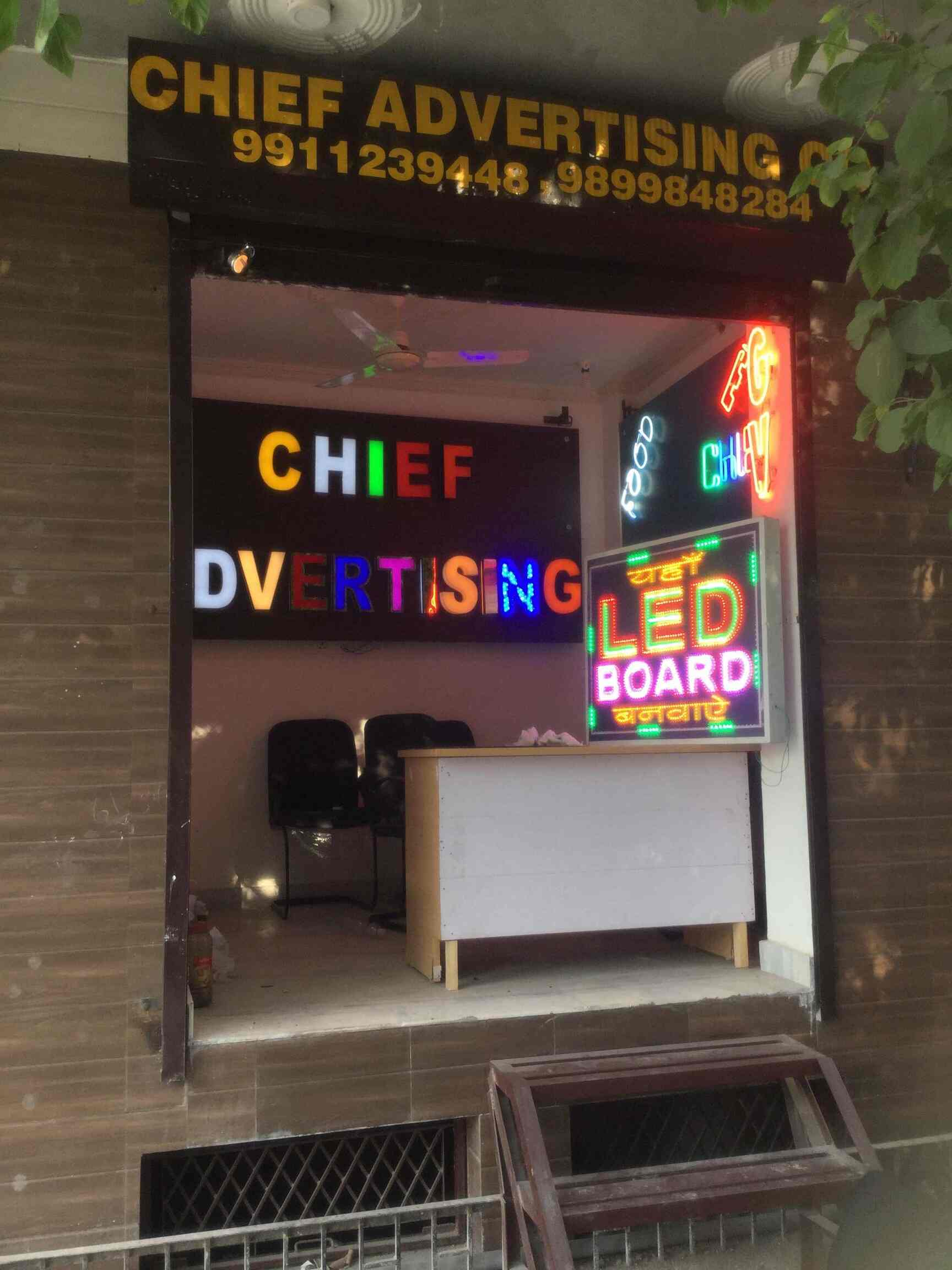 Abdul Zahir Chief Advertising in Dakshinpuri,Delhi Best Electricians