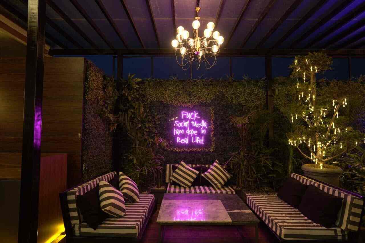 List of Top Restaurants near Priya CinemaVasant Vihar Best Veg & Non