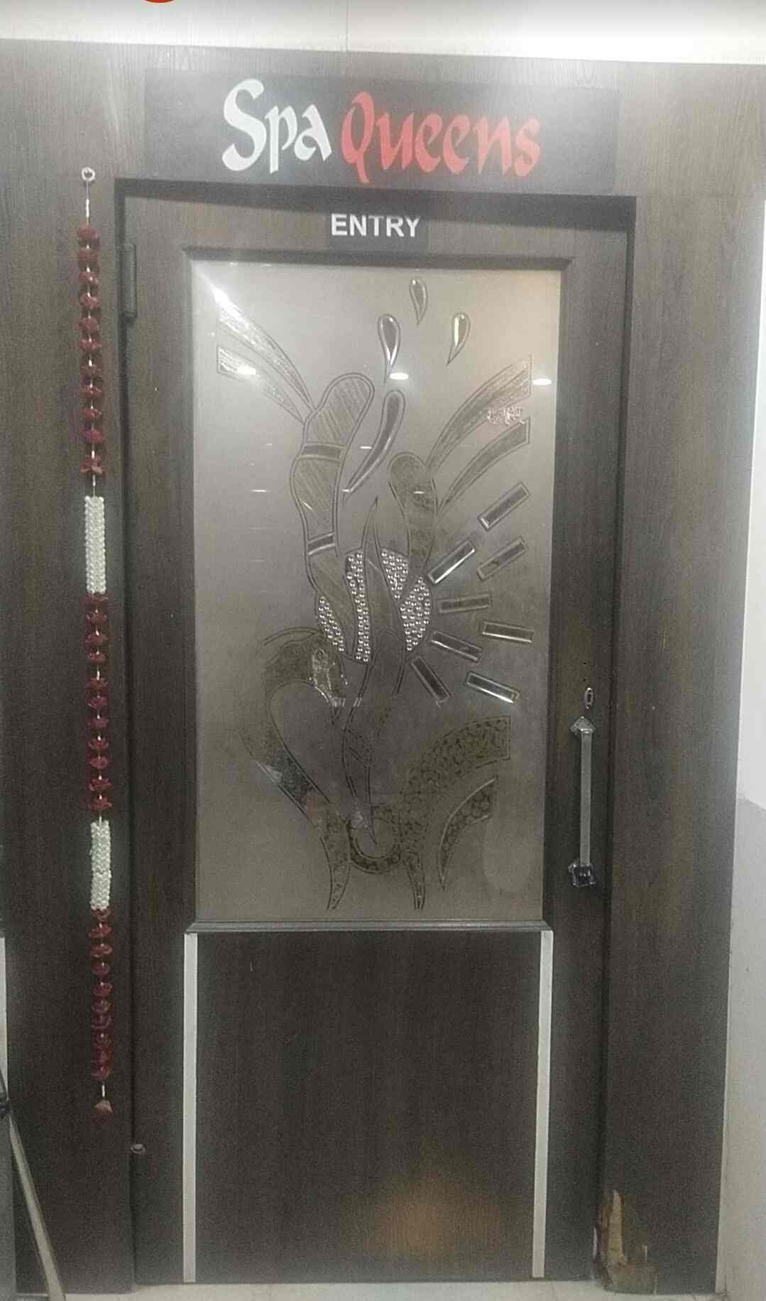 Top Ayurvedic Body Massage Centres in Vikaspuri Best Ayurvedic