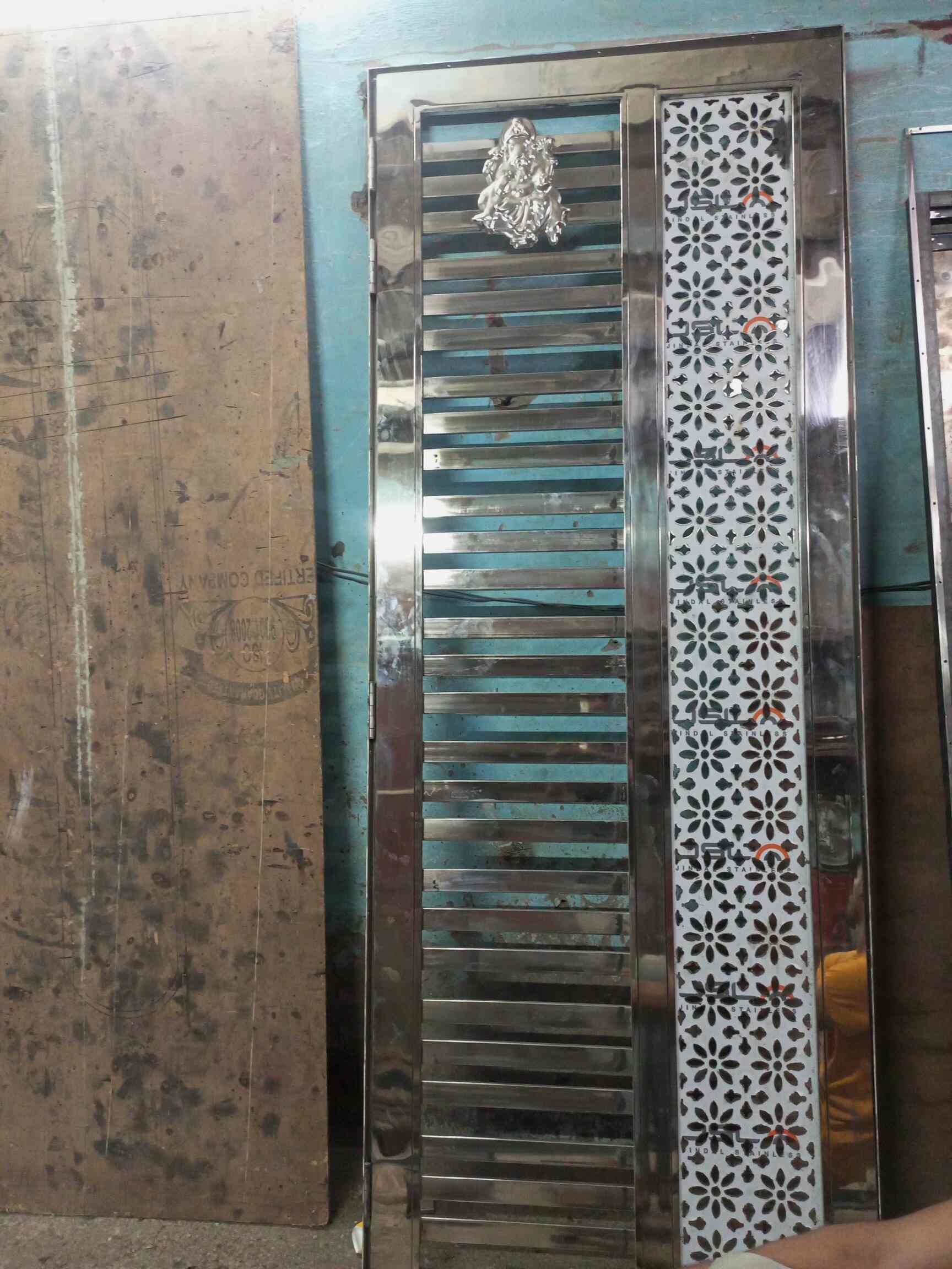 Top Iron Door Manufacturers in Nangloi, Delhi आयरन दूर मनुफक्चरर्स