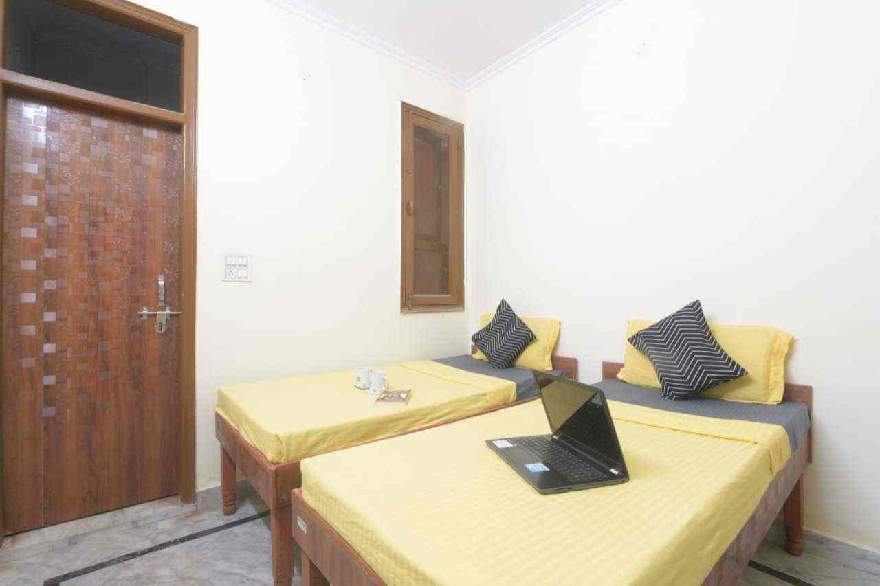 Top PG For Girl Student in Sewak ParkUttam Nagar, Delhi Best Paying