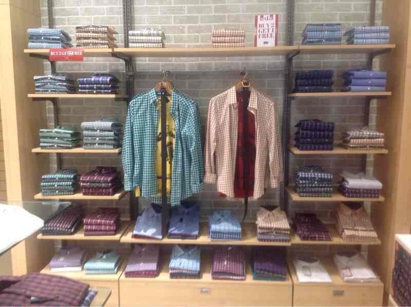 Peter England in Dr Mukherjee Nagar,Delhi Best Readymade Garment