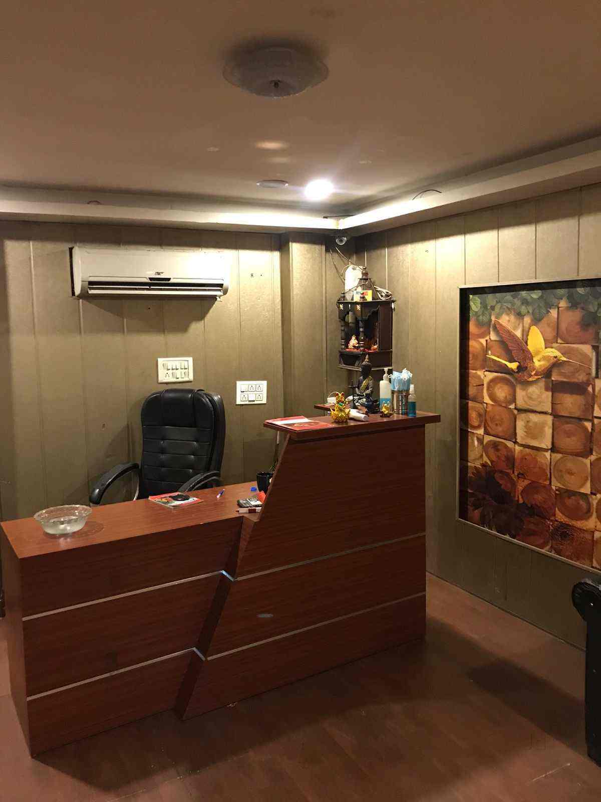 The Legend Wellness in Dwarka Sector 7,Delhi Best Body Massage
