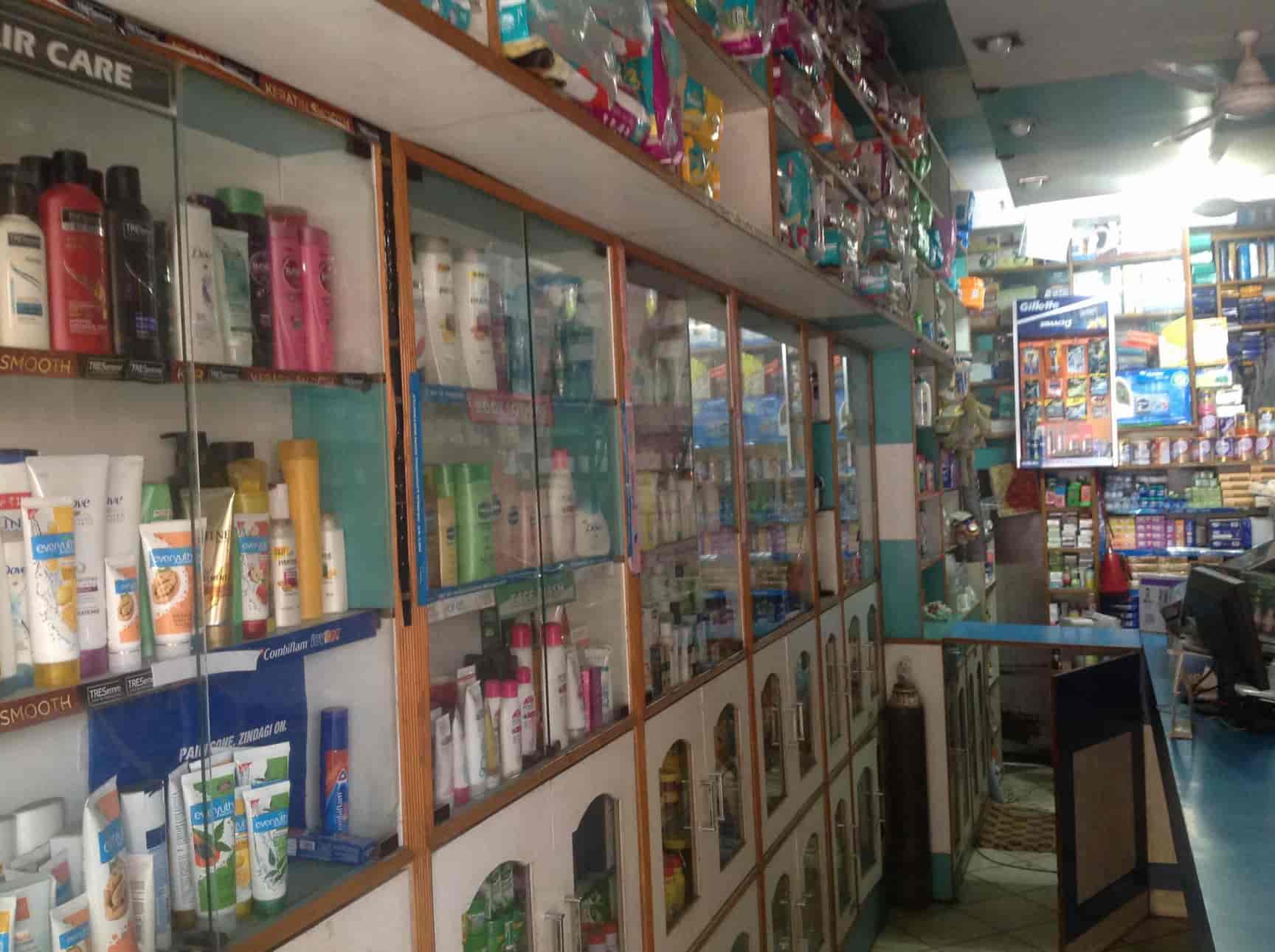 Standard Pharmacy in Janakpuri,Delhi Best DaburAyurvedic Medicine