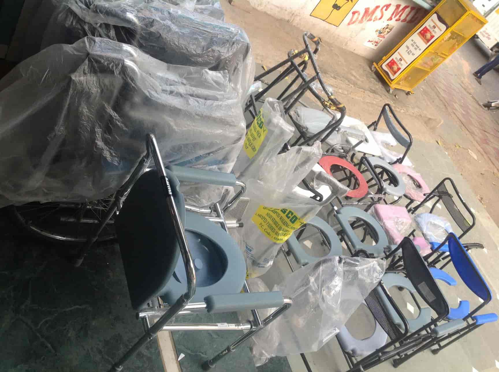 Standard Pharmacy in Janakpuri,Delhi Best DaburAyurvedic Medicine