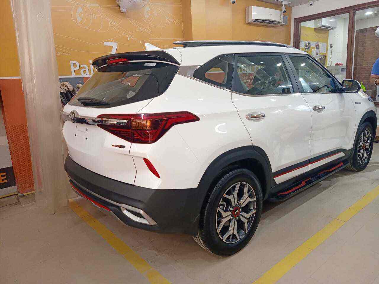 Beast Auto Experts in Model Town 1,Delhi Best Car Accessory Dealers