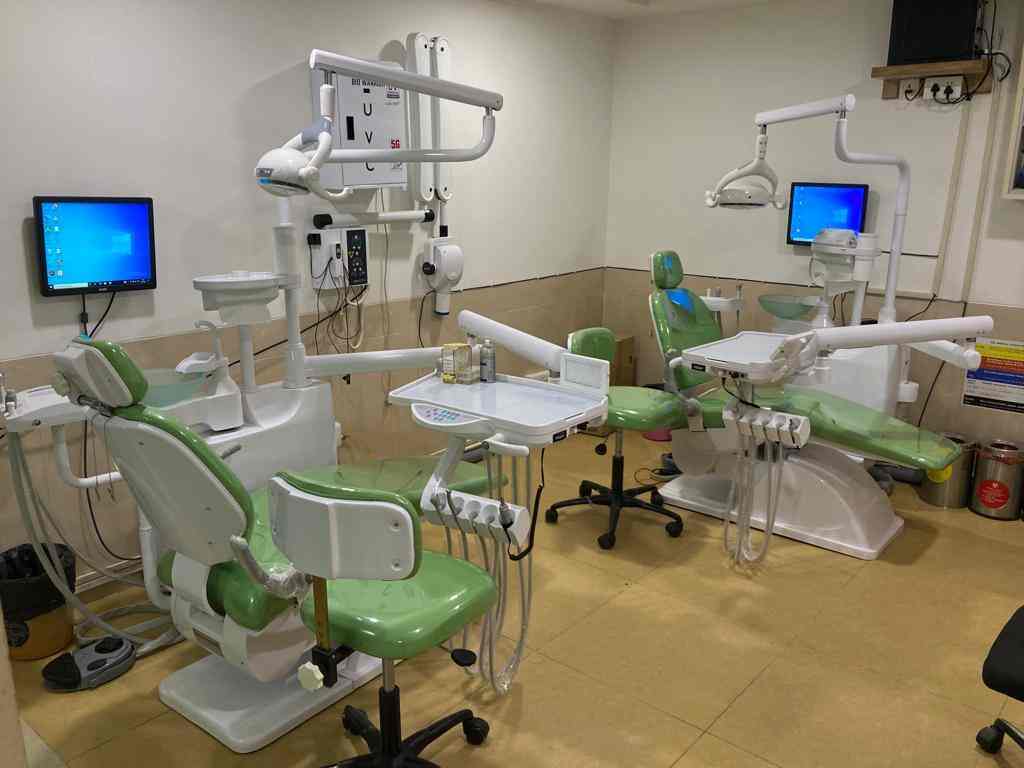 Dr. Pramod Narsinghani (Maharaja Agrasen Hospital) in Punjabi Bagh