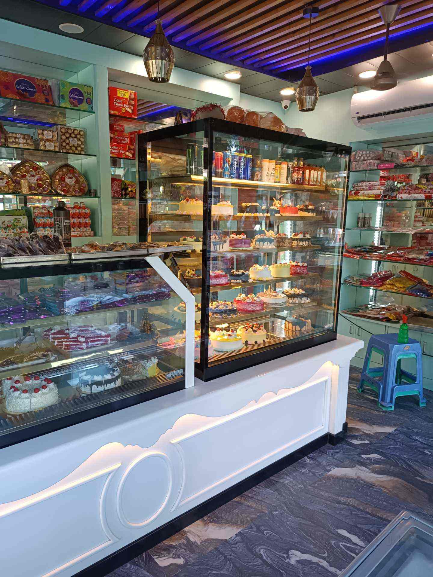 Bake House in Alpha 2greater Noida,Delhi Best Bakeries in Delhi