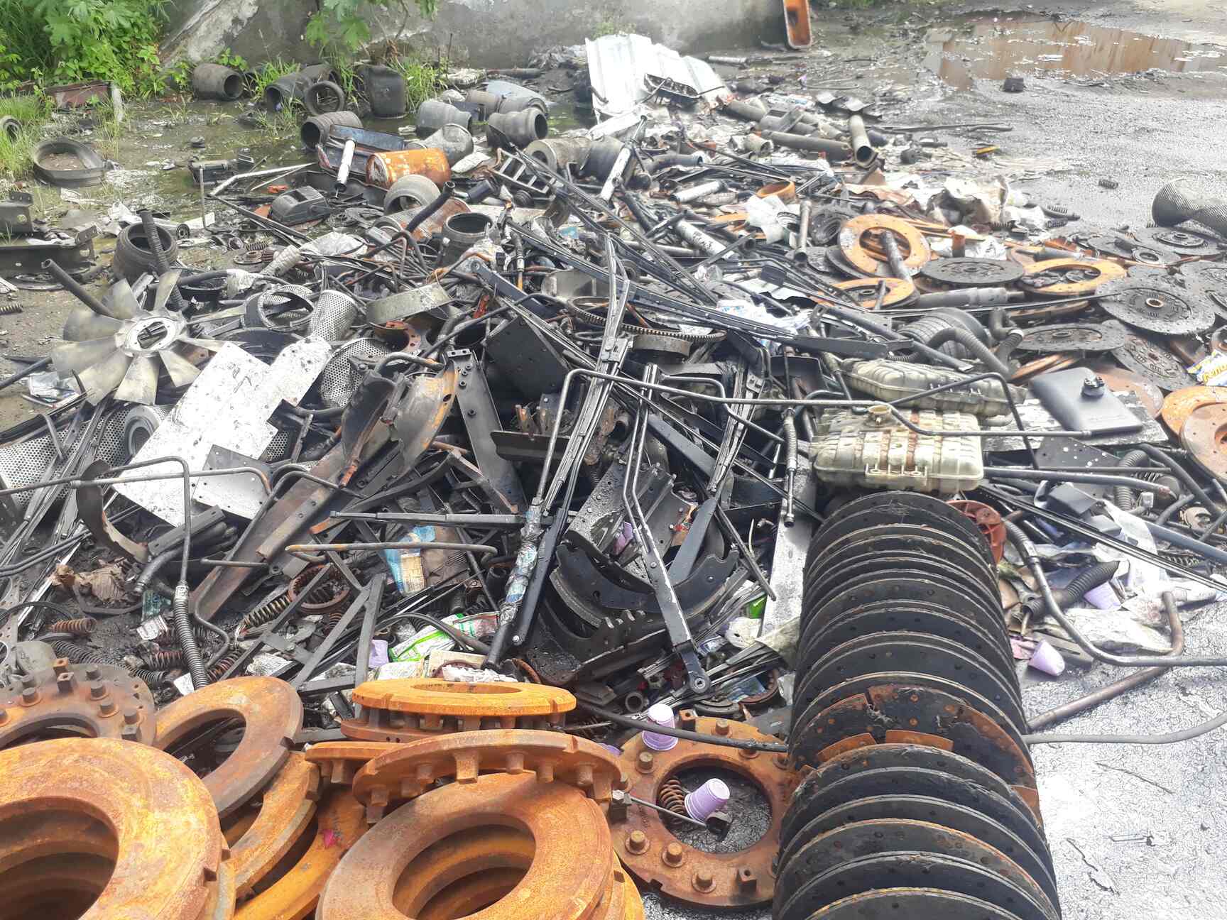 Top Computer Scrap Dealers in Noida Best Scrap Laptop Delhi near me