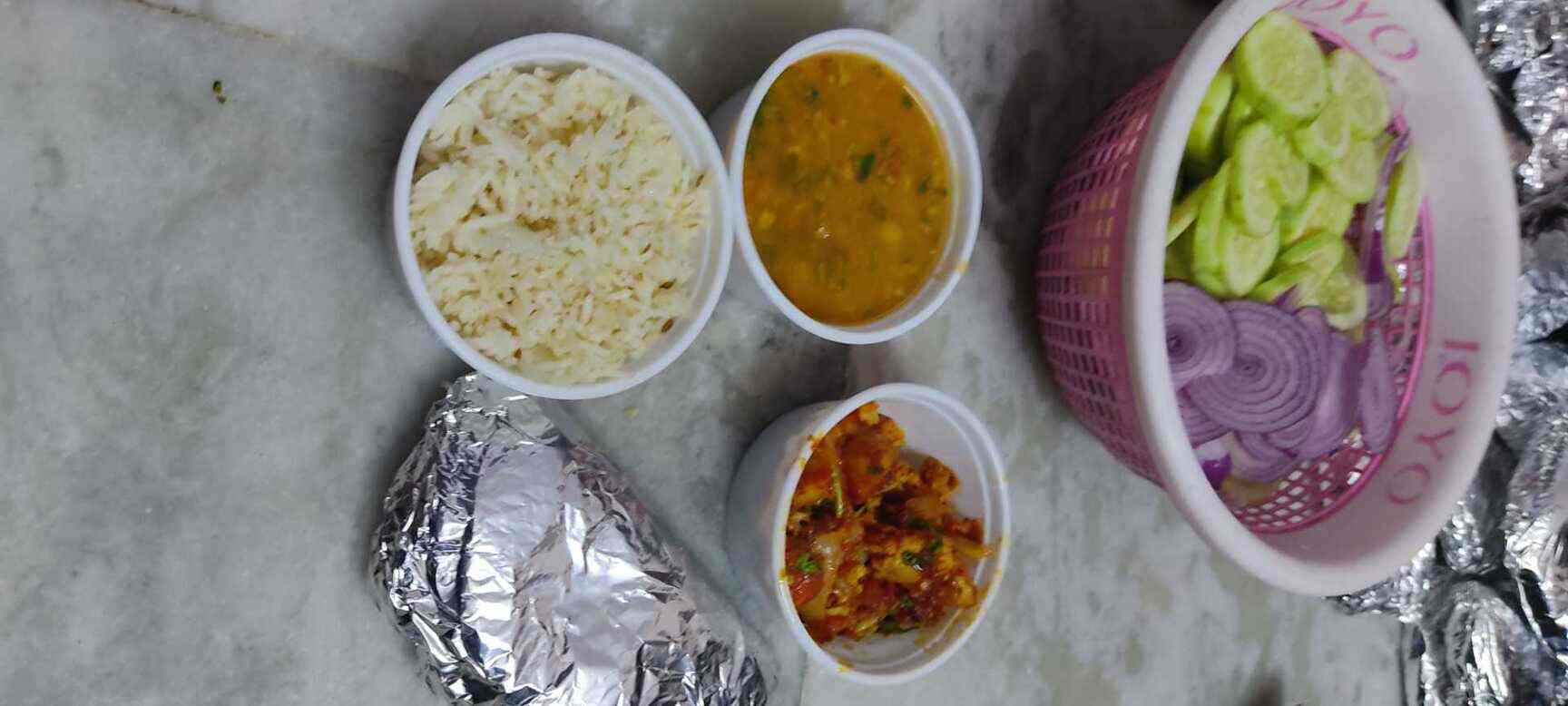 Kapoor Tiffin Services & Caterers, Basai Darapur Tiffin Services in