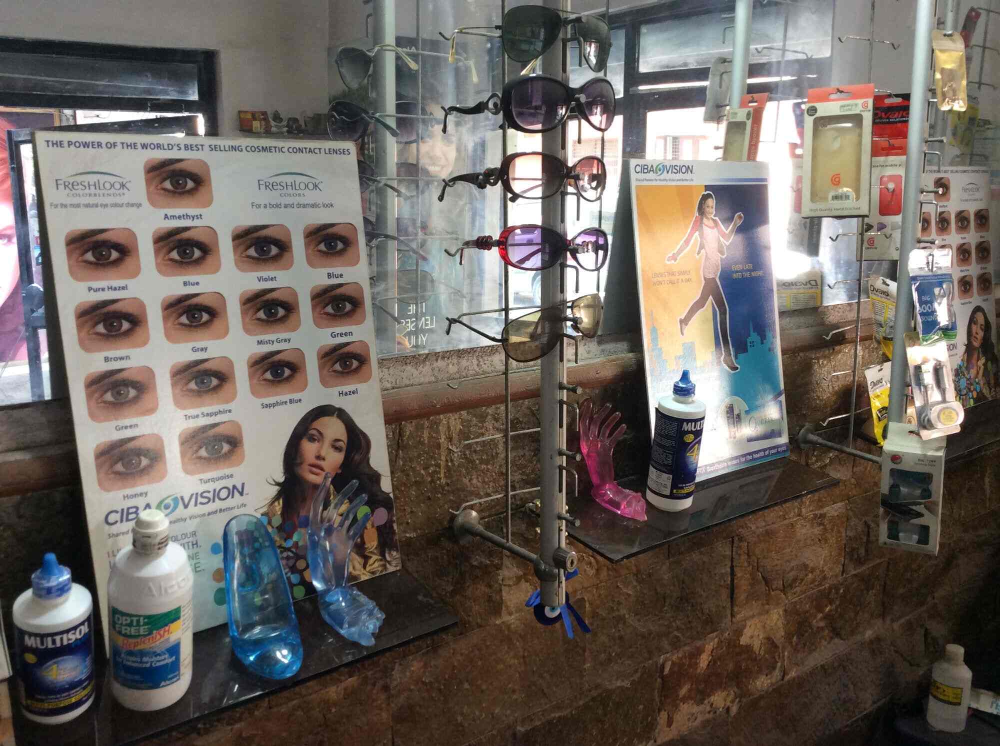 Find list of Vision World Optics in Agra near me Justdial