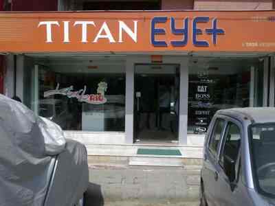 Titan showroom in kamla nagar online