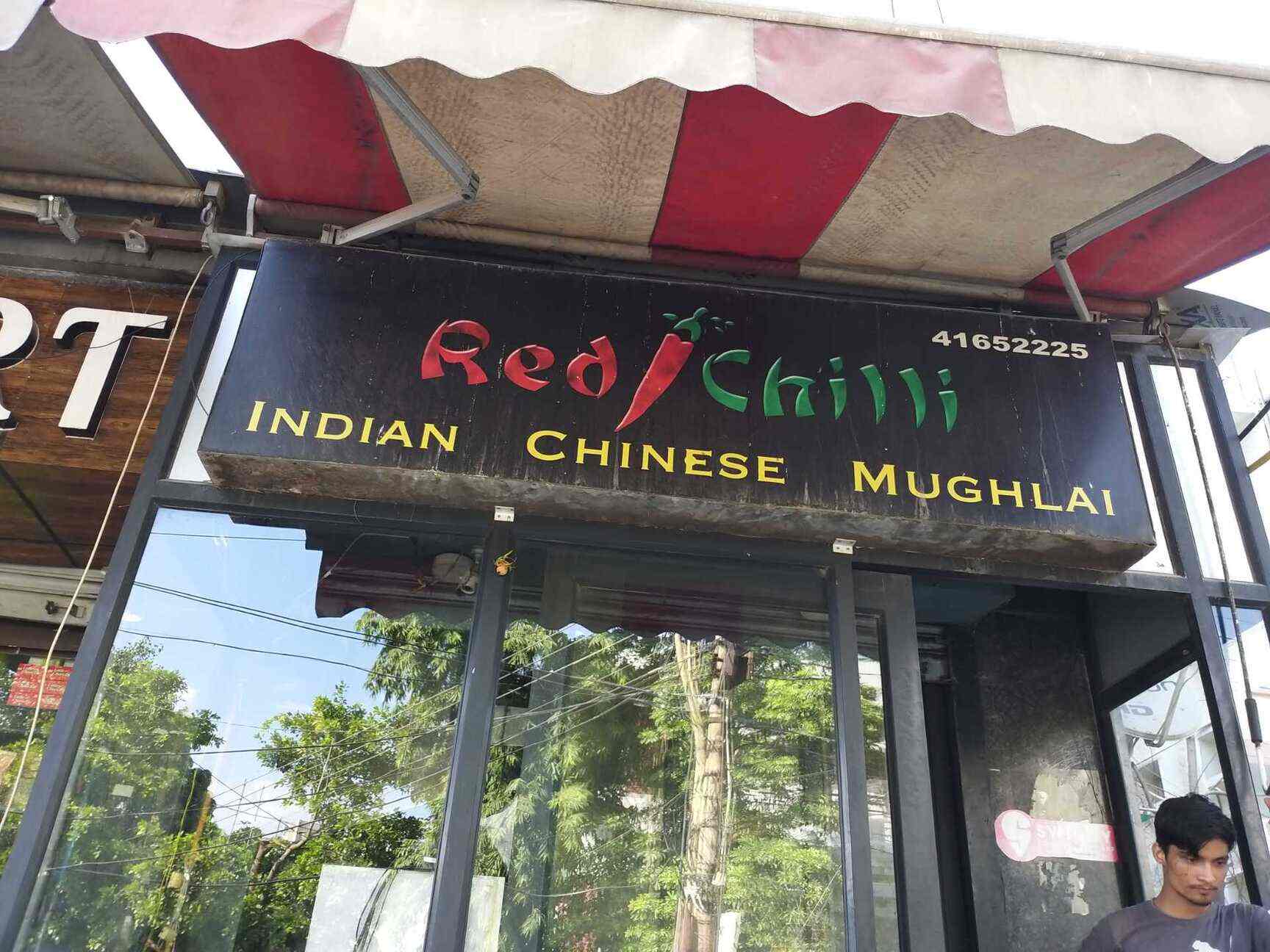 Red Chilli Restaurant in Safdarjung Enclave,Delhi Order Food Online Best Chinese Restaurants